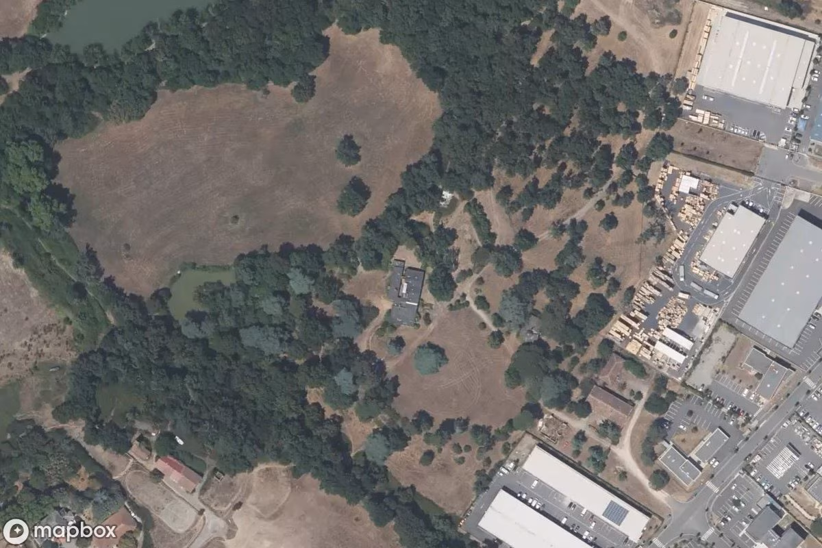 Villa mit Gewächshaus