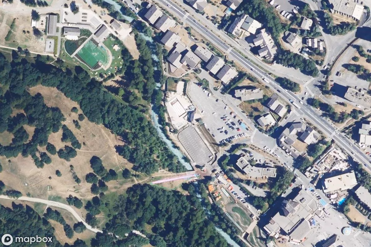 Schwimmbad Chantement