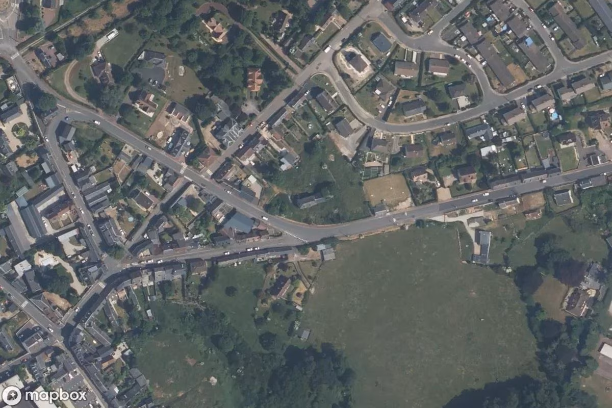 Maison De La Colline Bernay