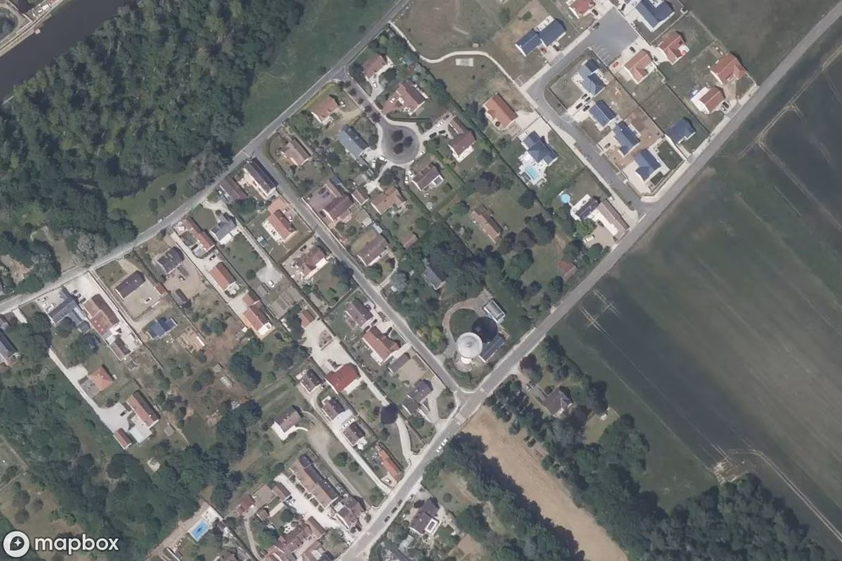 Maison Au Travaux Inachevé