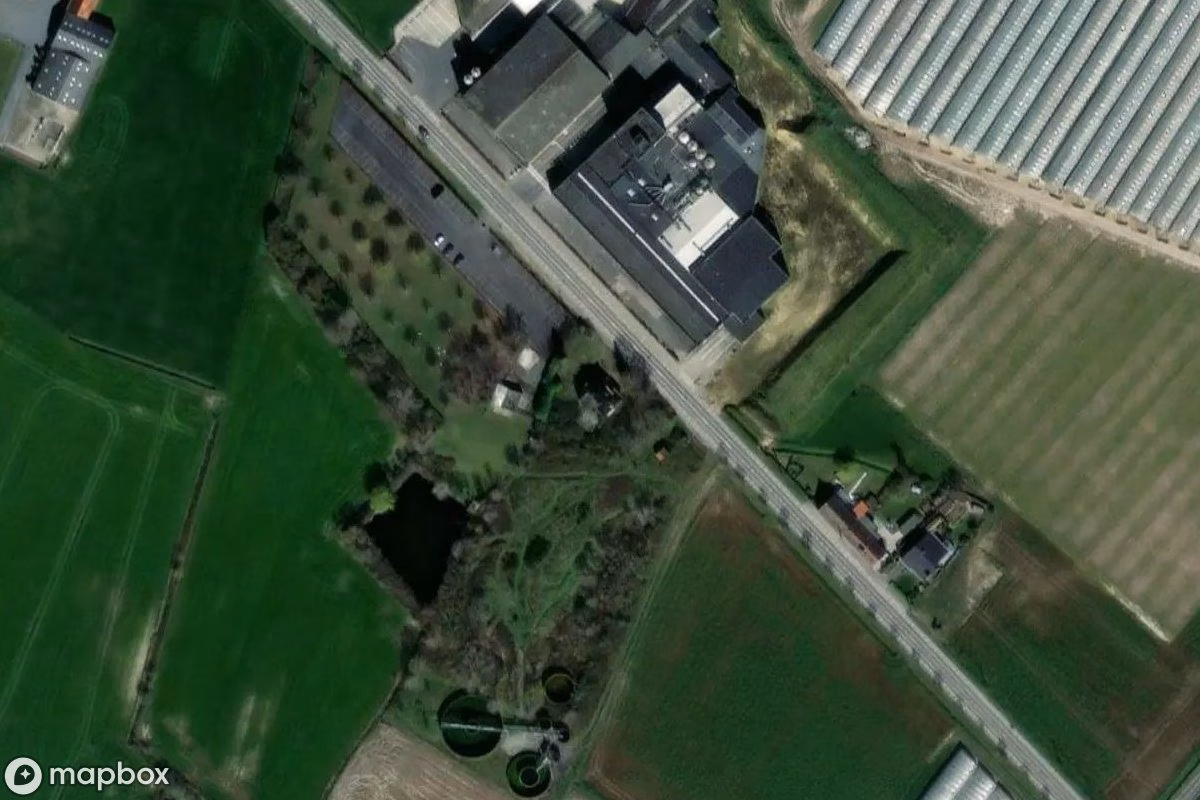 Satellitenansicht von Haus, eine verlassene  in Houthulst, Belgien