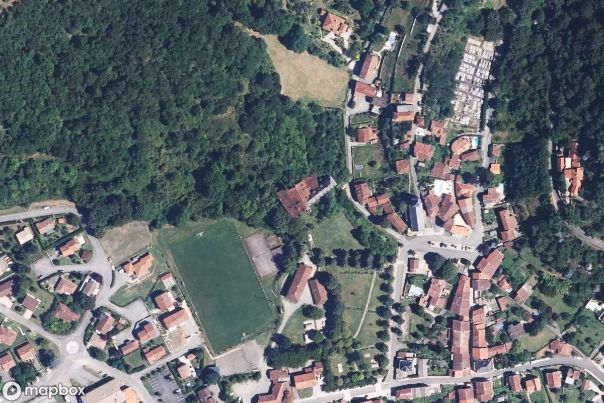 Vue aérienne satellite de Lost Place, un  abandonné à Bouillac, France