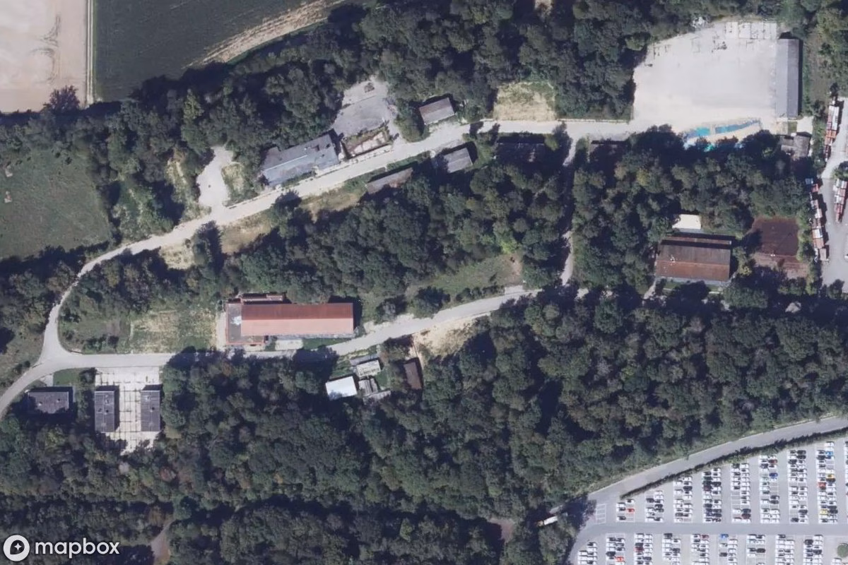 Vue aérienne satellite de Kaserne, un Site militaire abandonné à Obergimpern, Allemagne