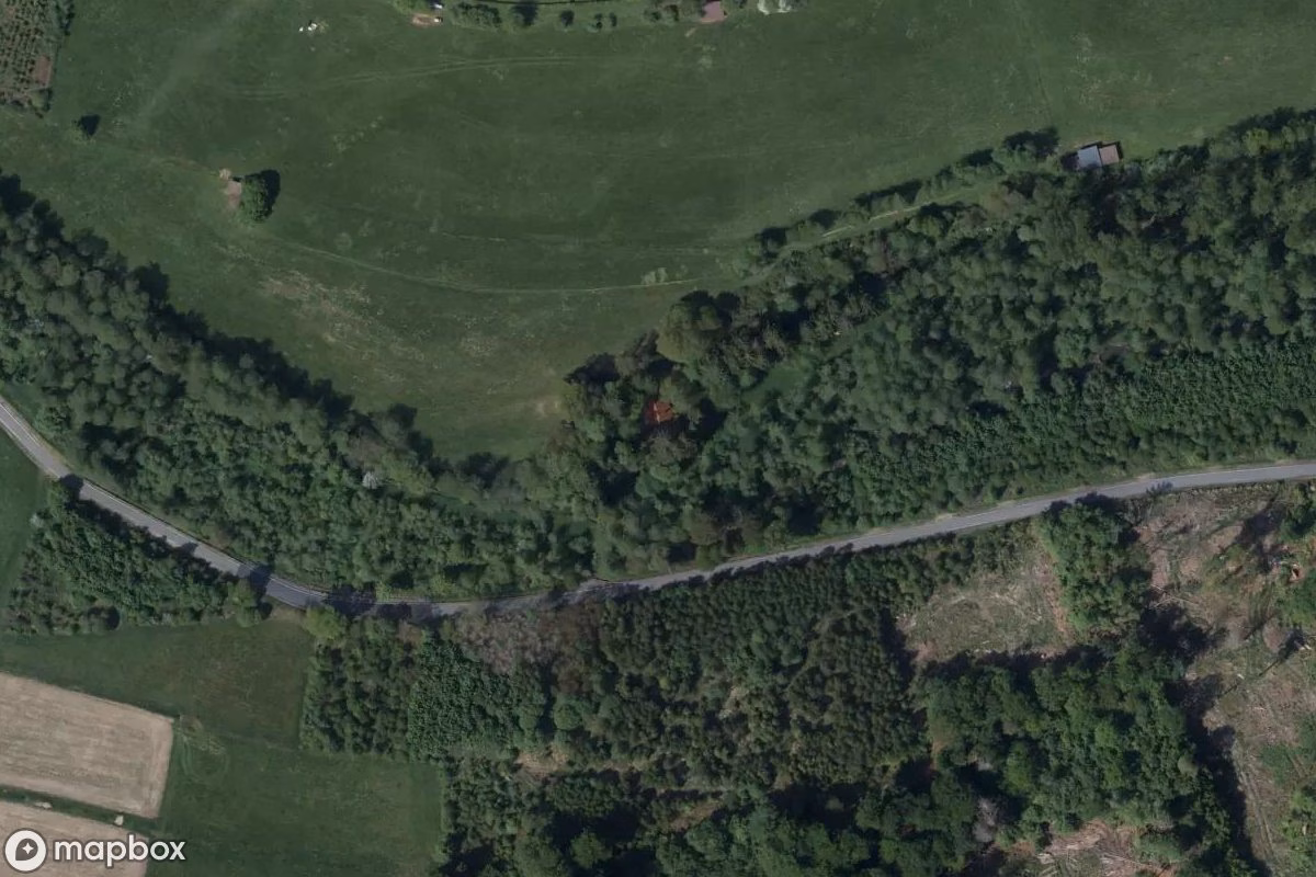 Satelitní letecký pohled na Schmiede, opuštěné Továrna v Kierspe, Německo