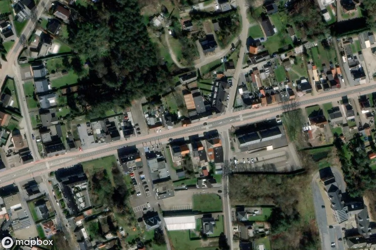 Aerial satellite view of Maison Husvagn, an abandoned Residence in Tessenderlo-Ham, Belgium