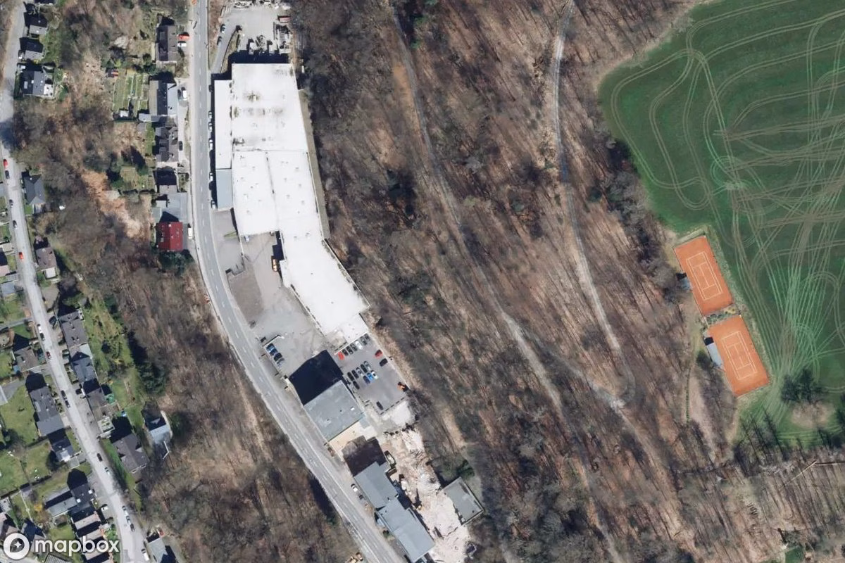 Satelitní letecký pohled na Stollen, opuštěné Důl v Gummersbach, Německo