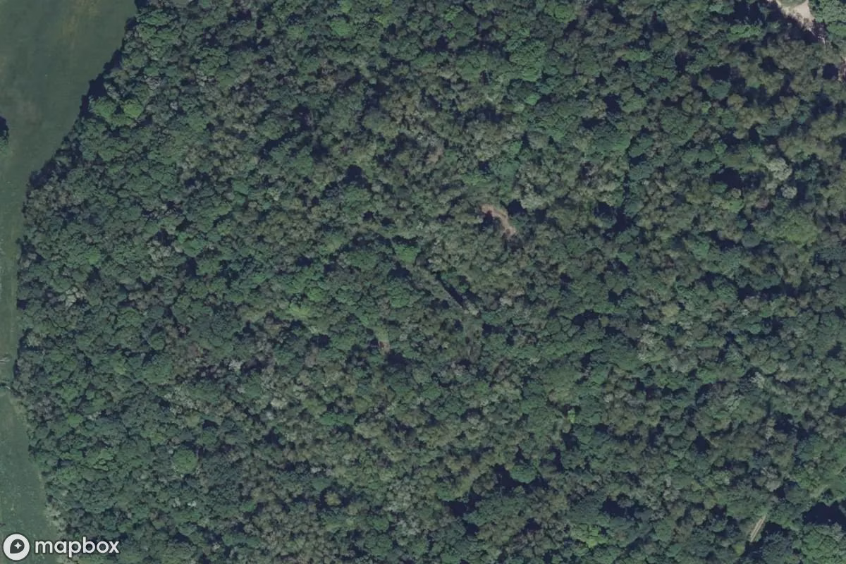 Satelitní letecký pohled na Panzerfestung Haeseler, opuštěné Bunkr v Augny, Francie
