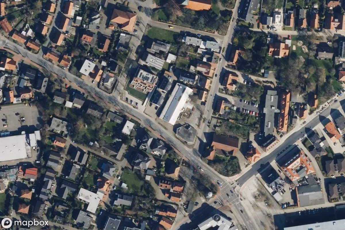 Satelitní letecký pohled na Hotel mit Weinstube, opuštěné Hotel v Vechta, Německo