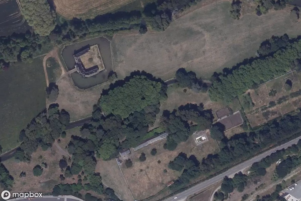 Satelitarny widok z lotu ptaka Weindomäne, opuszczone Fabryka w Pont-Saint-Pierre, Francja