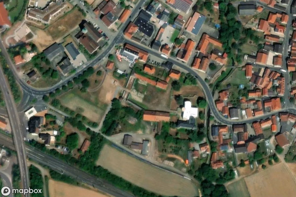 Satellitenansicht von Schloss Ebelsbach, eine verlassene Schloss in Gleisenau, Deutschland