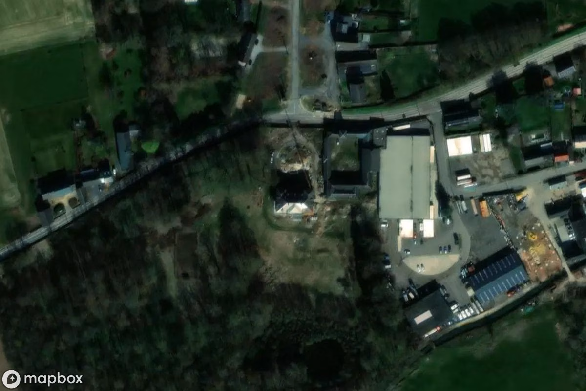 Satelitarny widok z lotu ptaka Lost Place, opuszczone  w Eghezée, Belgia