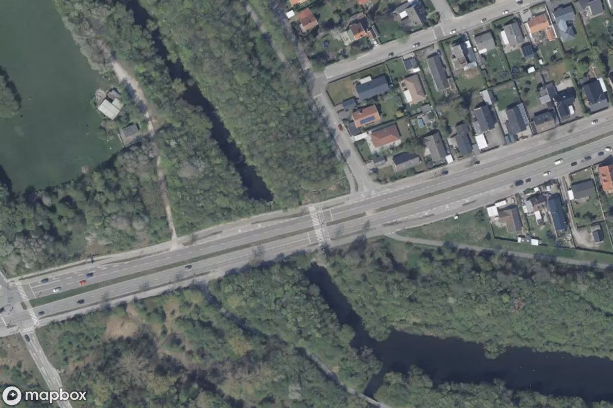 Satelitarny widok z lotu ptaka Bunker, opuszczone Bunkier w Hvidovre Municipality, Dania