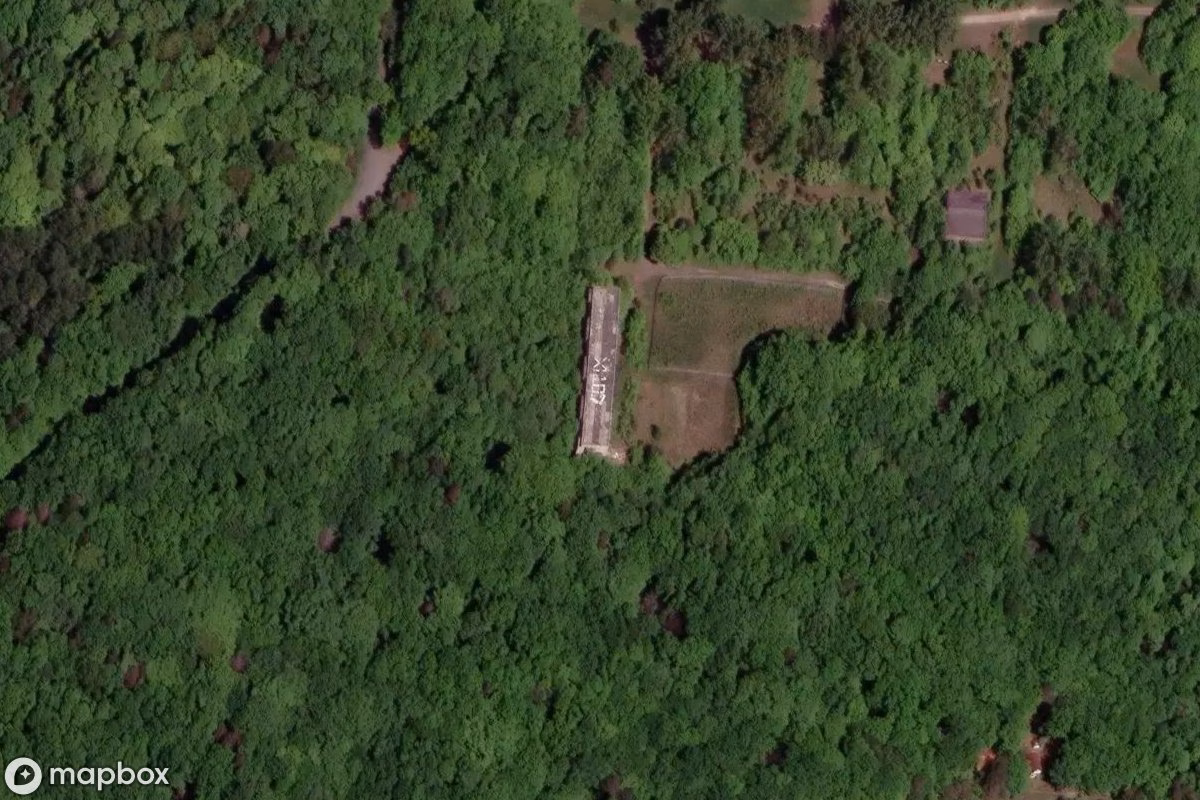 Satelitní letecký pohled na Kaserne, opuštěné Vojenský objekt v Jena, Německo