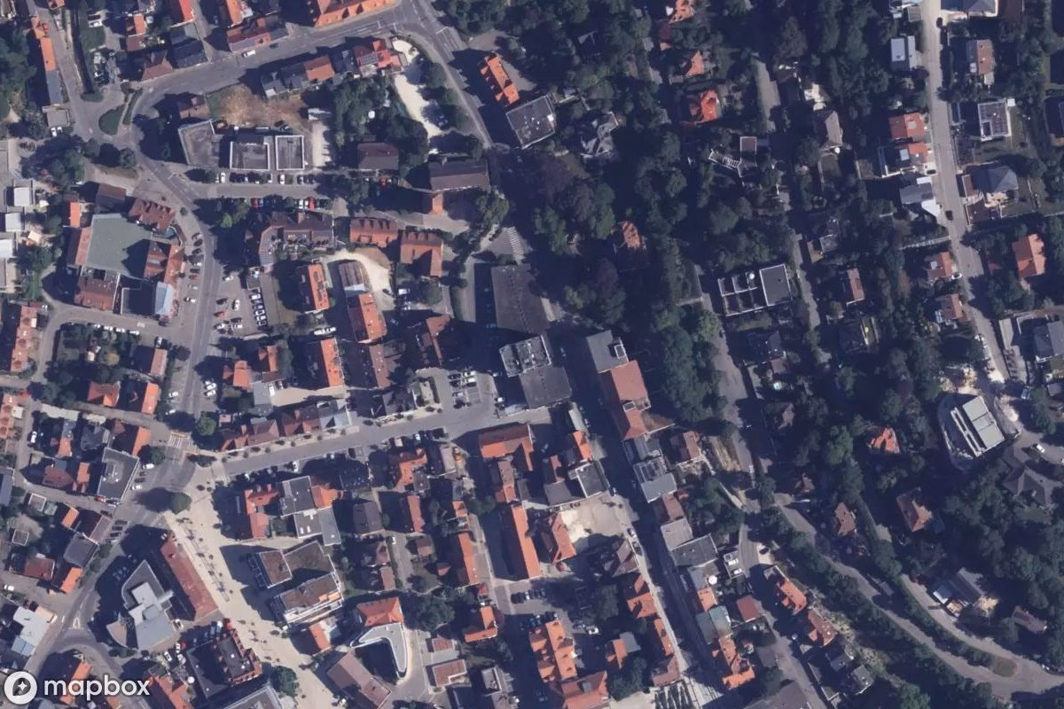 Satelitarny widok z lotu ptaka Hochhaus, opuszczone  w Albstadt, Niemcy