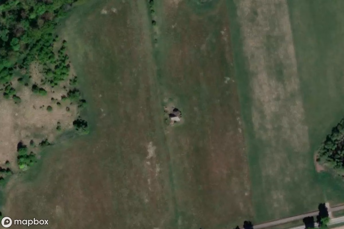 Satellittbilde fra luften av Haus, et forlatt i Dahmen, Tyskland