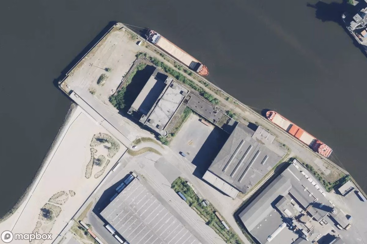 Aerial satellite view of Kühllager, an abandoned Warehouse in Bremen, Germany