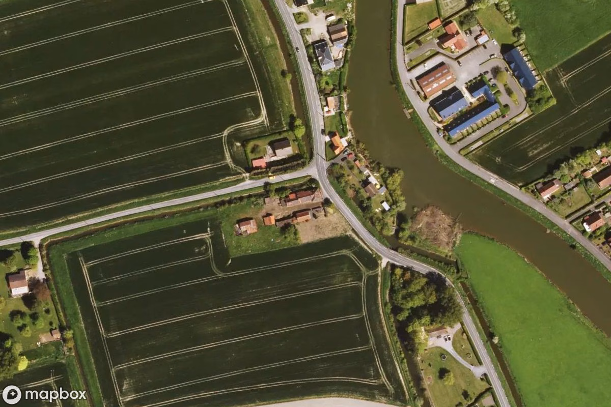Aerial satellite view of Ferme Lambert, an abandoned Farm in Saint-Folquin, France