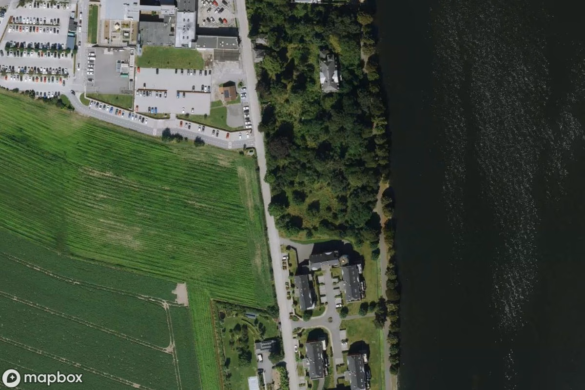 Satelitarny widok z lotu ptaka Lost Place, opuszczone  w Hermalle-sous-Argenteau, Belgia