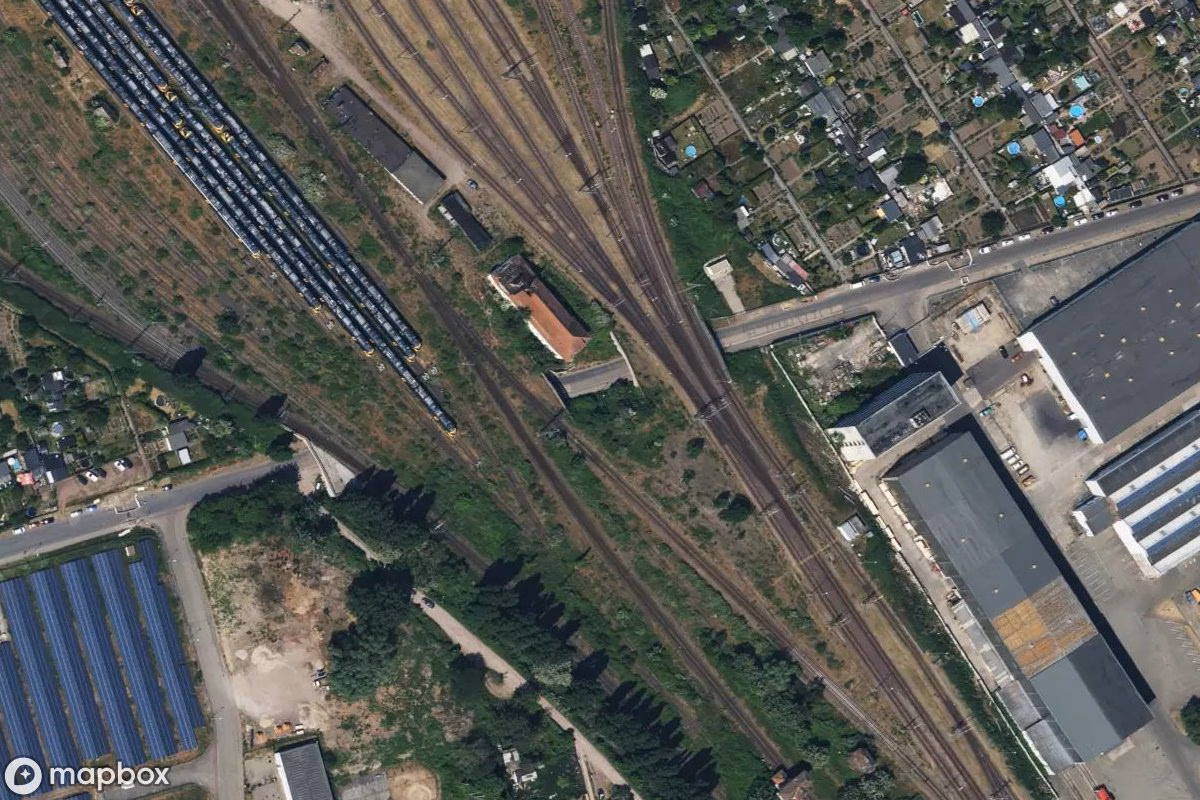 Vista aérea por satélite de Bunker, un Búnker abandonado en Magdeburg, Alemania