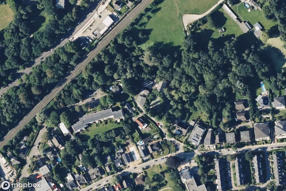 Aerial satellite view of Lackfabrik, an abandoned Factory in Hamburg, Germany