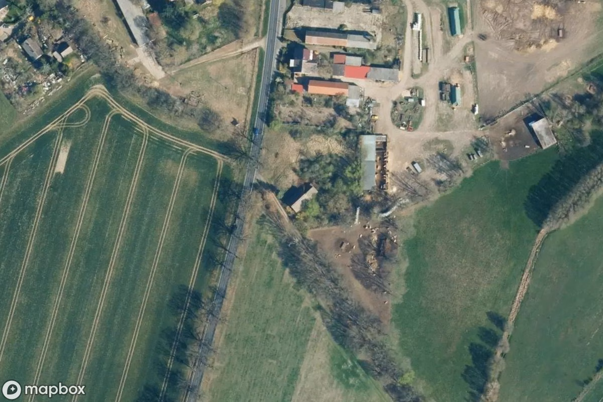 Műholdas légi felvétel Haus helyszínről, egy elhagyatott  itt: Gransee, Németország