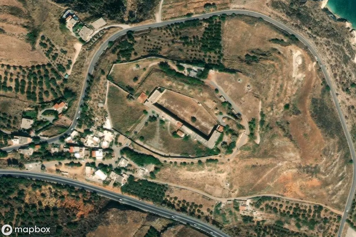 Satelitarny widok z lotu ptaka Kirche, opuszczone Kościół w Municipality of Chania, Grecja