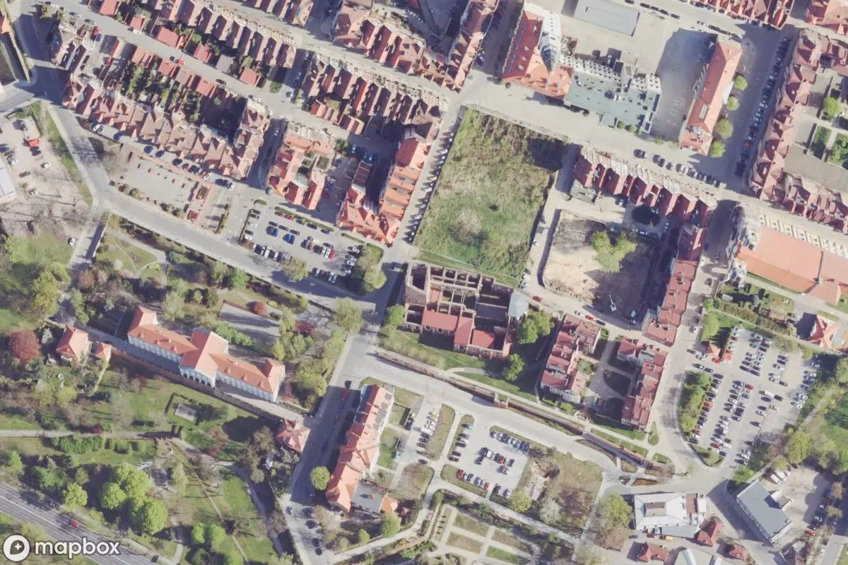 Aerial satellite view of Kirche St. Nikolaus, an abandoned Church in Głogów, Poland