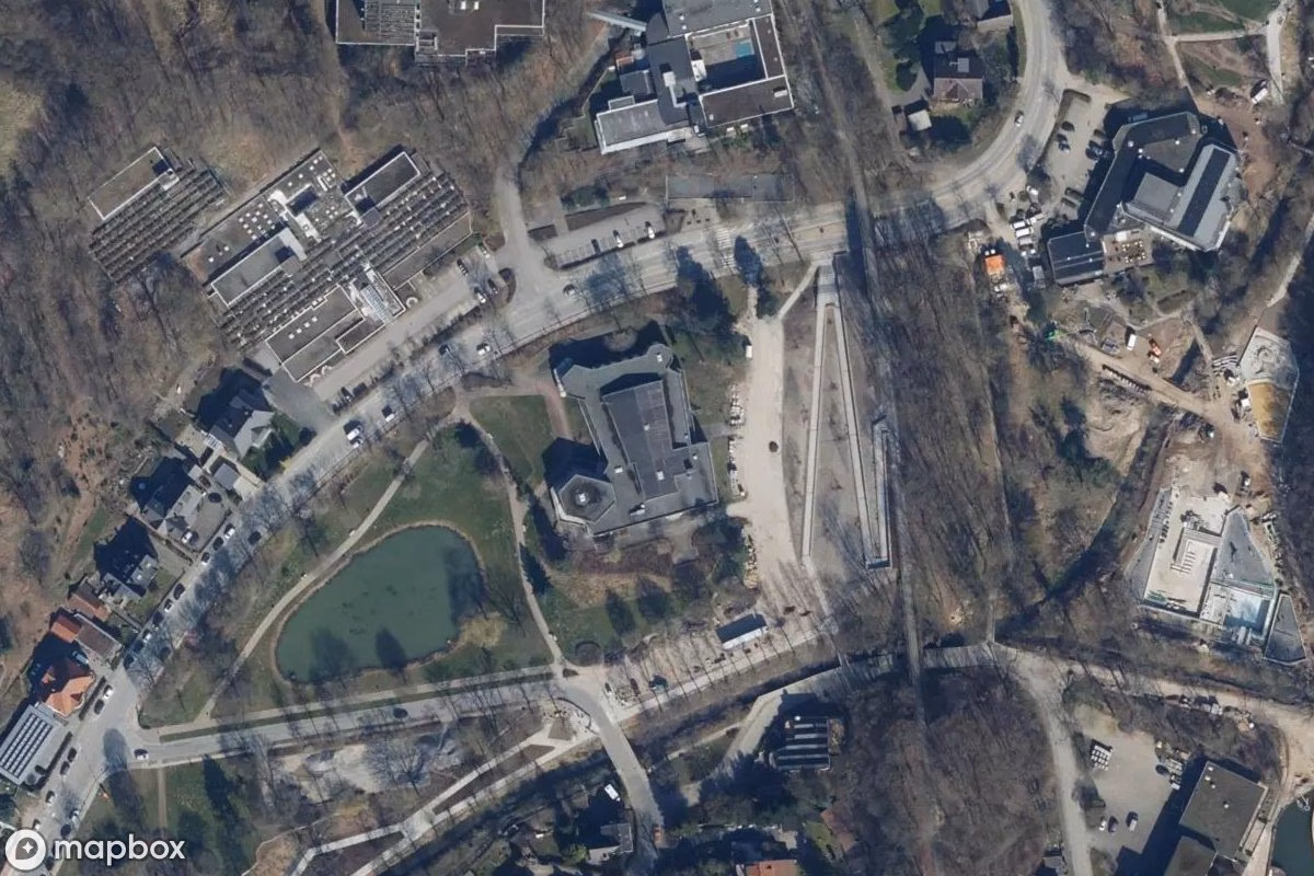 Satellitbillede set fra luften af Kulturhaus, et forladt  i Bad Gandersheim, Tyskland