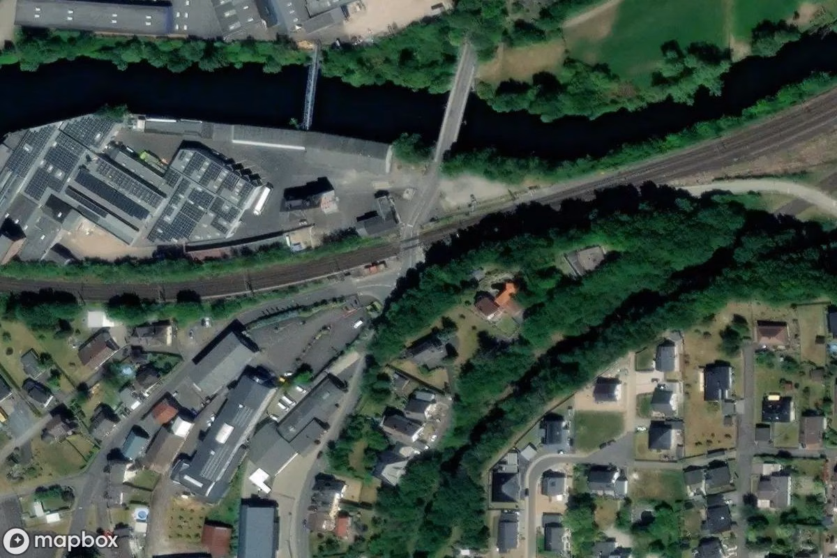 Satelitarny widok z lotu ptaka Bunker, opuszczone Bunkier w Scheuerfeld, Niemcy