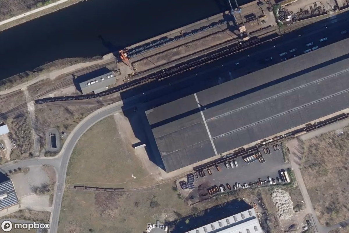 Satelitarny widok z lotu ptaka Industriemuseum, opuszczone Obiekt przemysłowy w Brandenburg an der Havel, Niemcy