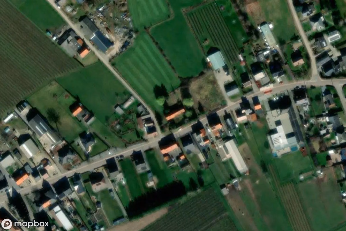 Aerial satellite view of Haus, an abandoned  in Geetbets, Belgium