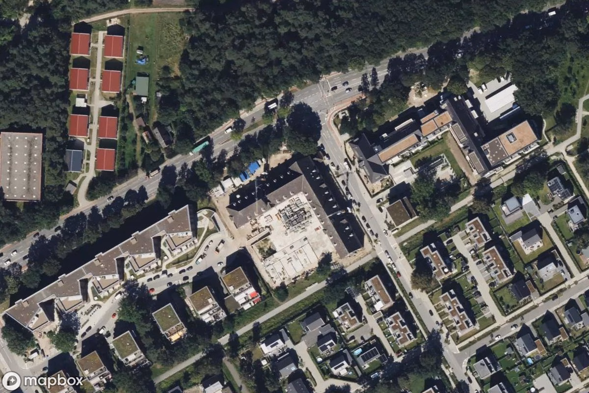 Satellitbillede set fra luften af Kaserne, et forladt Militært anlæg i Hamburg, Tyskland