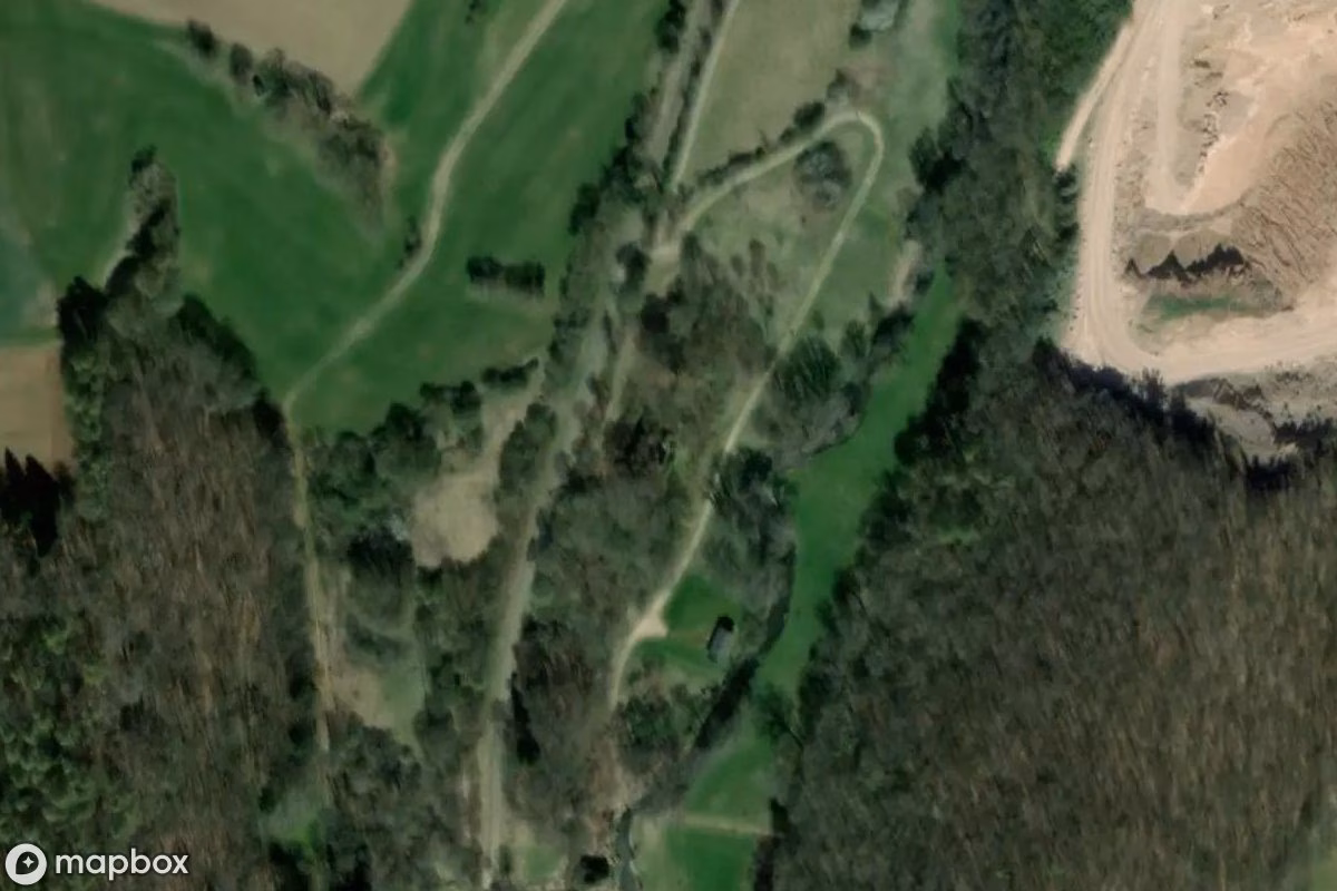 Aerial satellite view of Ruine Dreimühlen, an abandoned Ruin in Ahütte, Germany