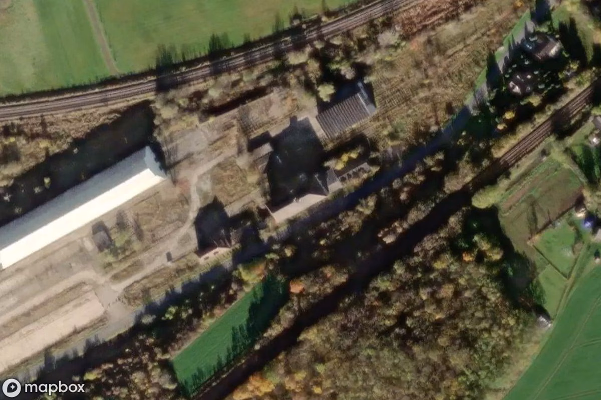 Satelitarny widok z lotu ptaka Landwirtschaftsunternehmen, opuszczone  w Aschersleben, Niemcy