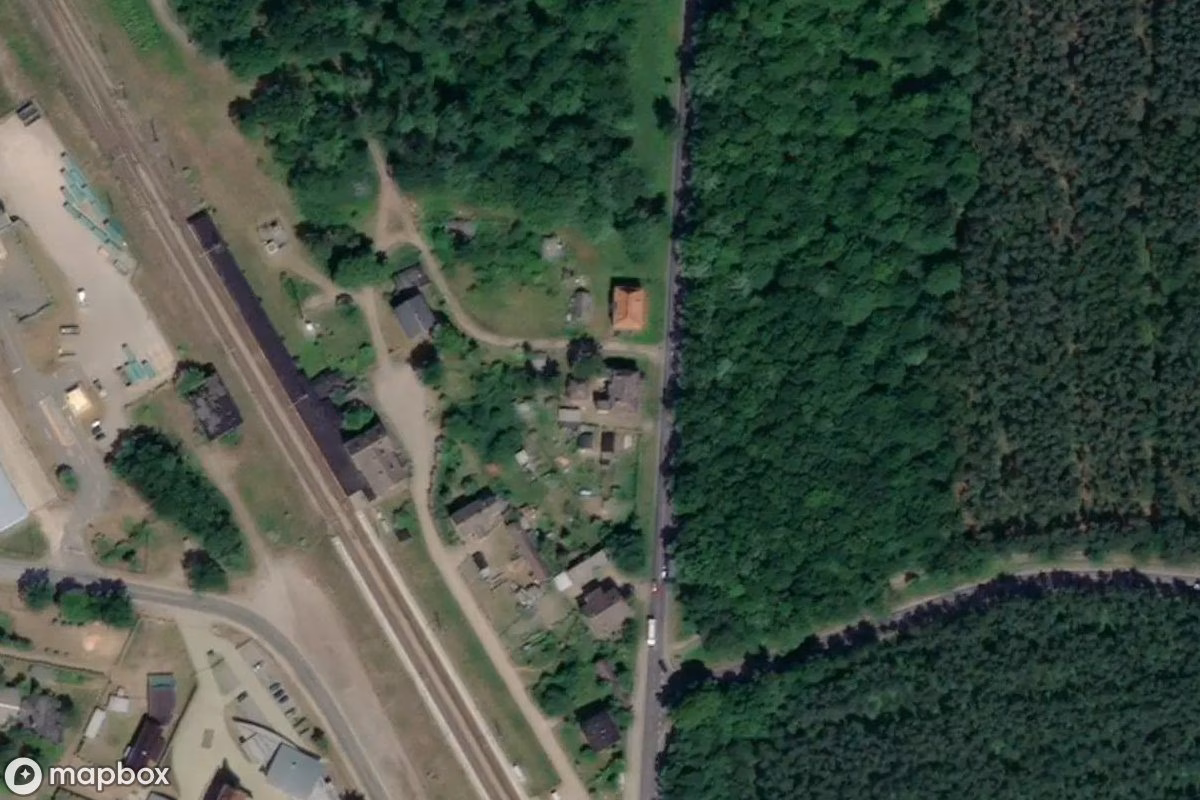 Vista aérea por satélite de Wohnhäuser, un Residencia abandonado en Jatznick, Alemania