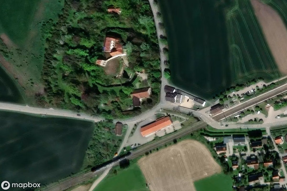 Satellitenansicht von Haus, eine verlassene  in Edlkofen, Deutschland