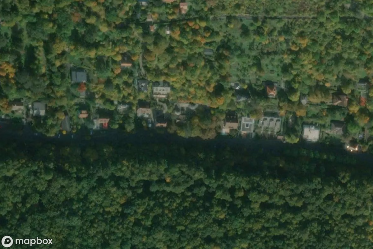 Satellittbilde fra luften av Volksgarten, et forlatt  i Würzburg, Tyskland