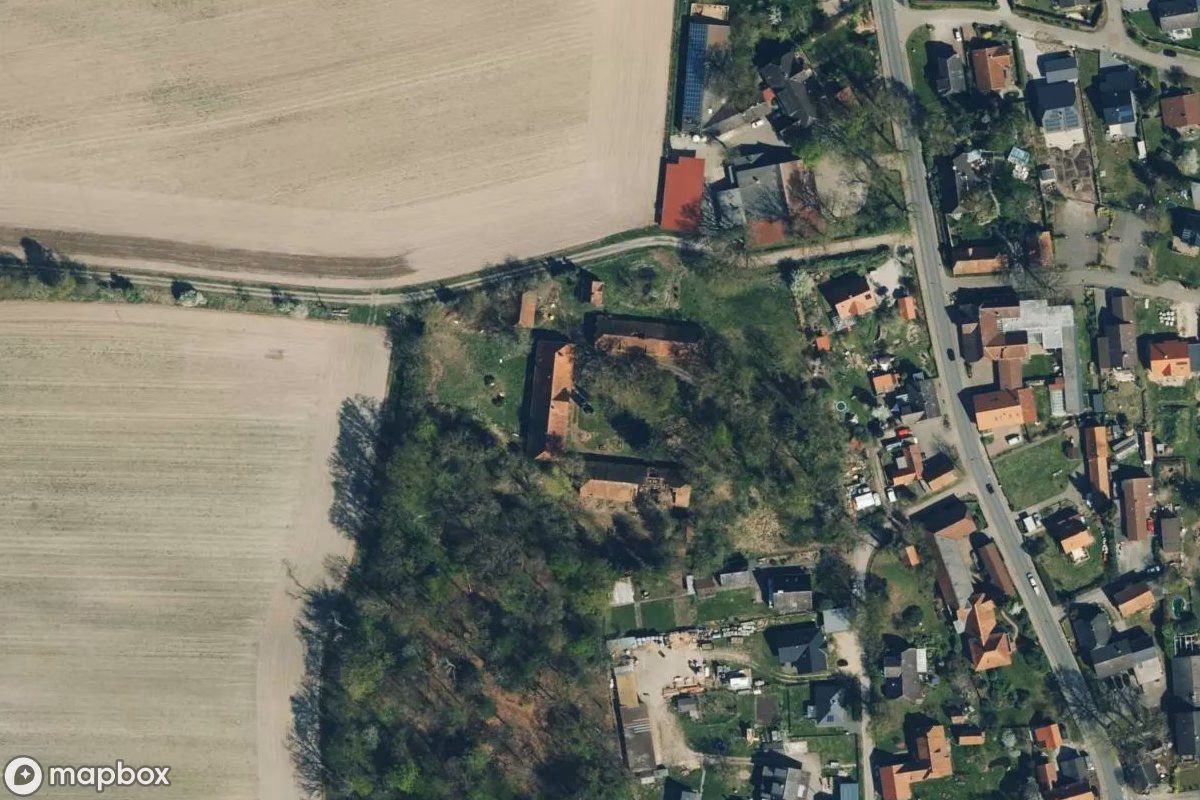 Satellitbillede set fra luften af Café, et forladt Restaurant i Eicklingen, Tyskland