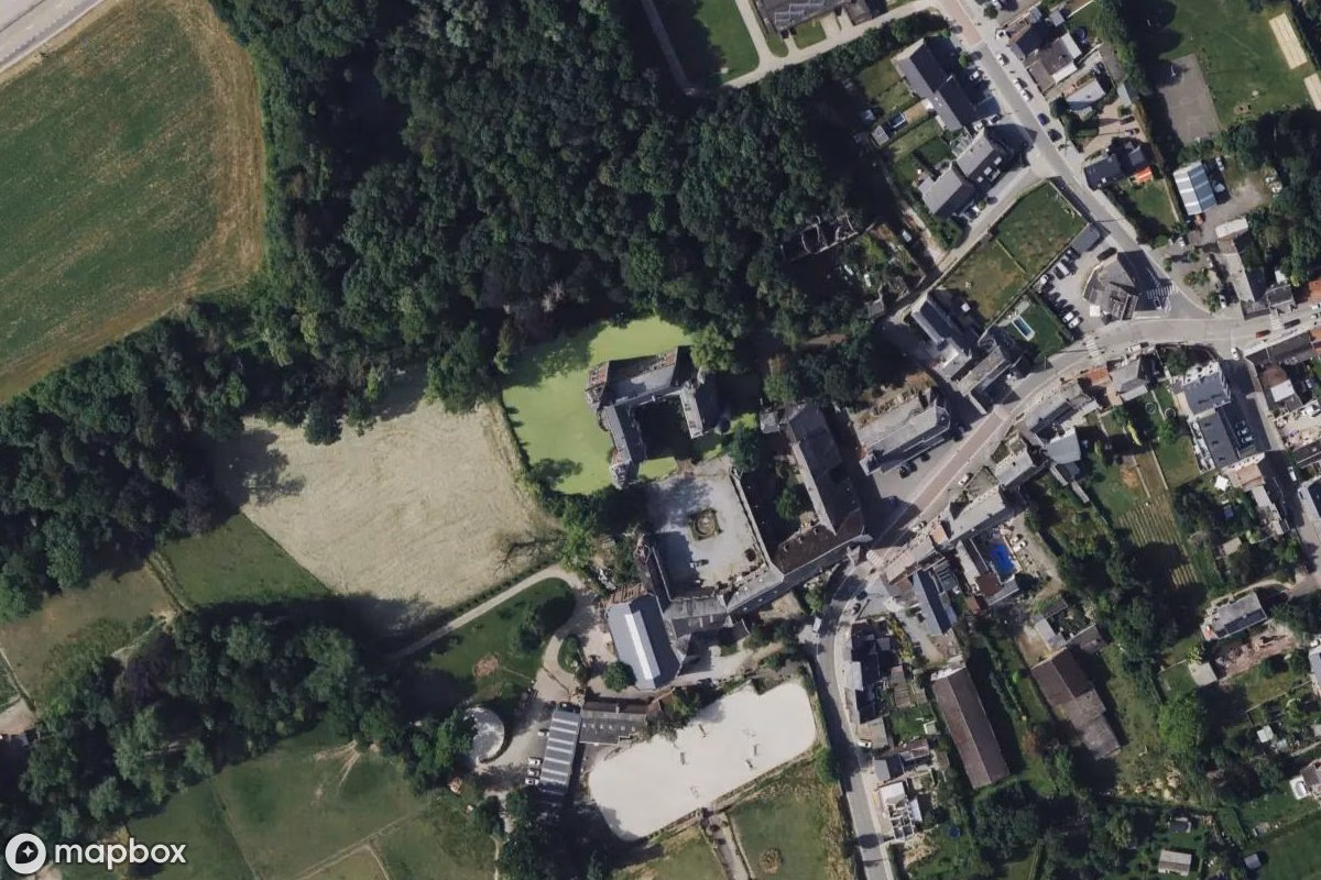 Aerial satellite view of Château Hermalle, an abandoned Castle in Hermalle-sous-Huy, Belgium