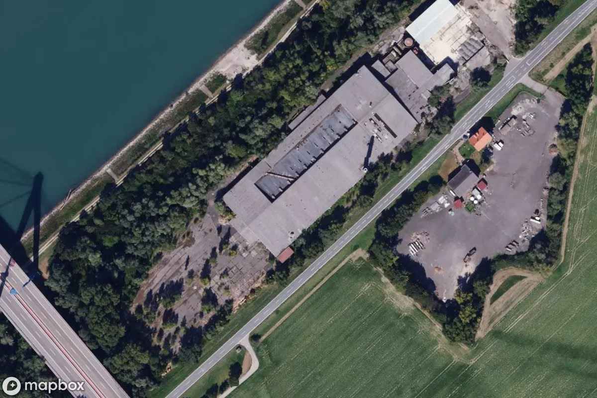 Satellitbild från luften av Ziegelei, en övergiven Fabrik i Hockenheim, Tyskland