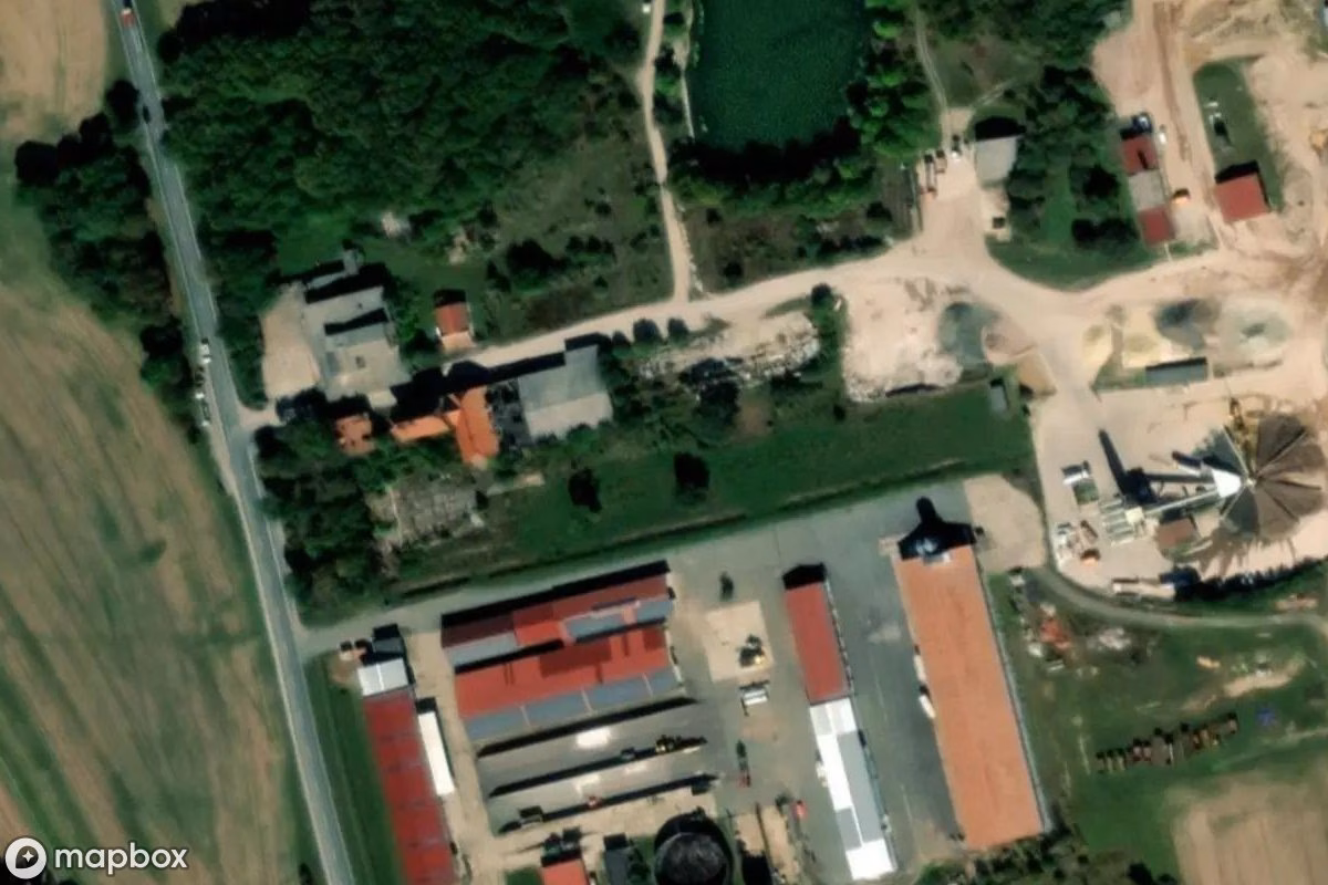 Satellitbild från luften av Haus, en övergiven  i Gotha, Tyskland