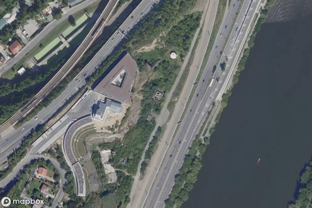 Műholdas légi felvétel Elbau Sand helyszínről, egy elhagyatott  itt: Prague, Csehország