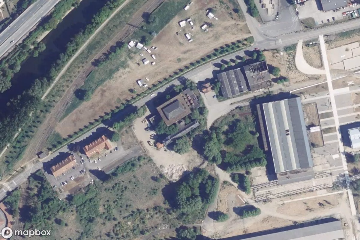 Satellittbilde fra luften av Fabrik V, et forlatt Fabrikk i Rombas, Frankrike