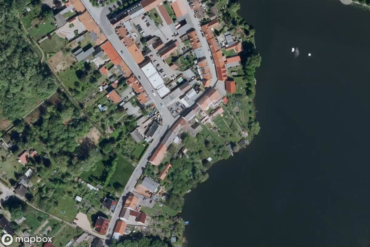 Aerial satellite view of Leerstehendes Haus, an abandoned  in Müllrose, Germany