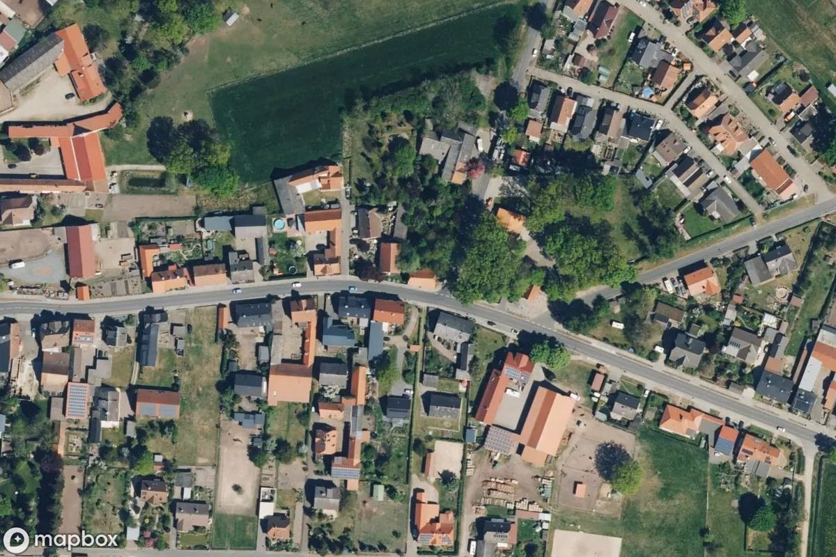 Satellietbeeld vanuit de lucht van Bauernhaus, een verlaten  in Bergfeld, Duitsland
