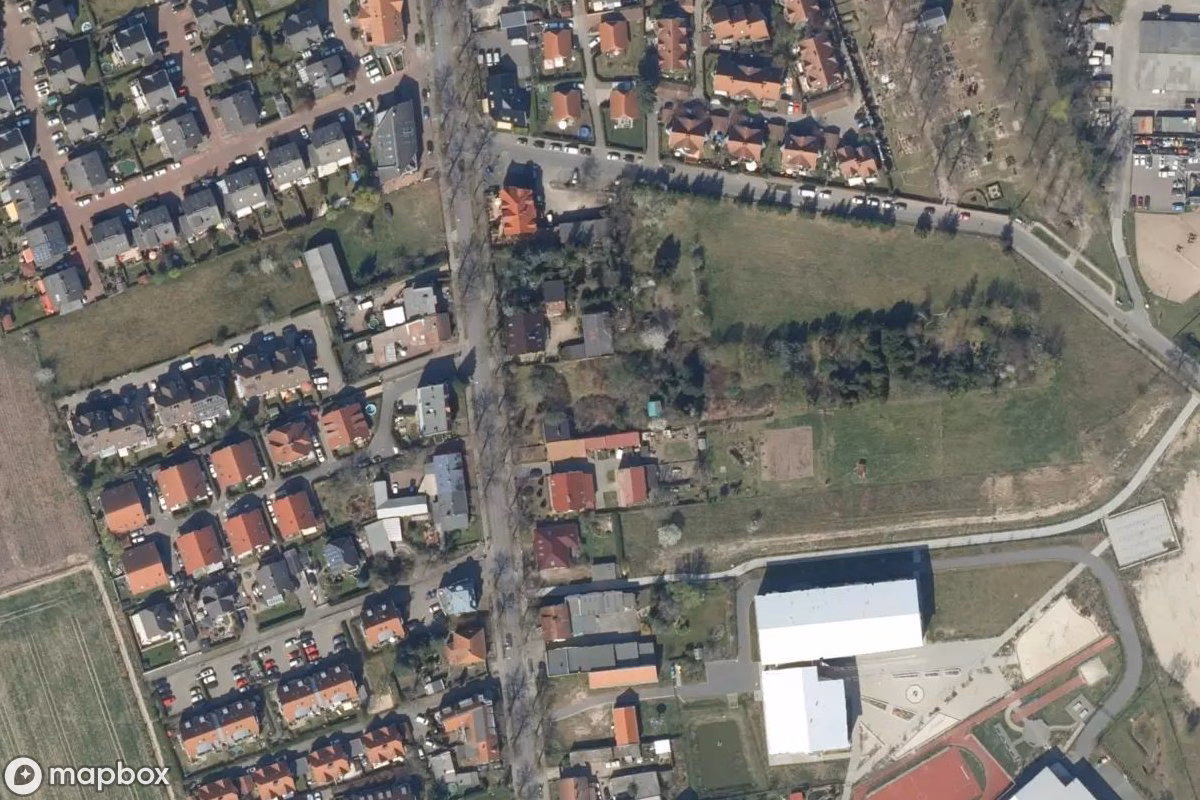 Vista aérea por satélite de Haus, un  abandonado en Schönefeld, Alemania