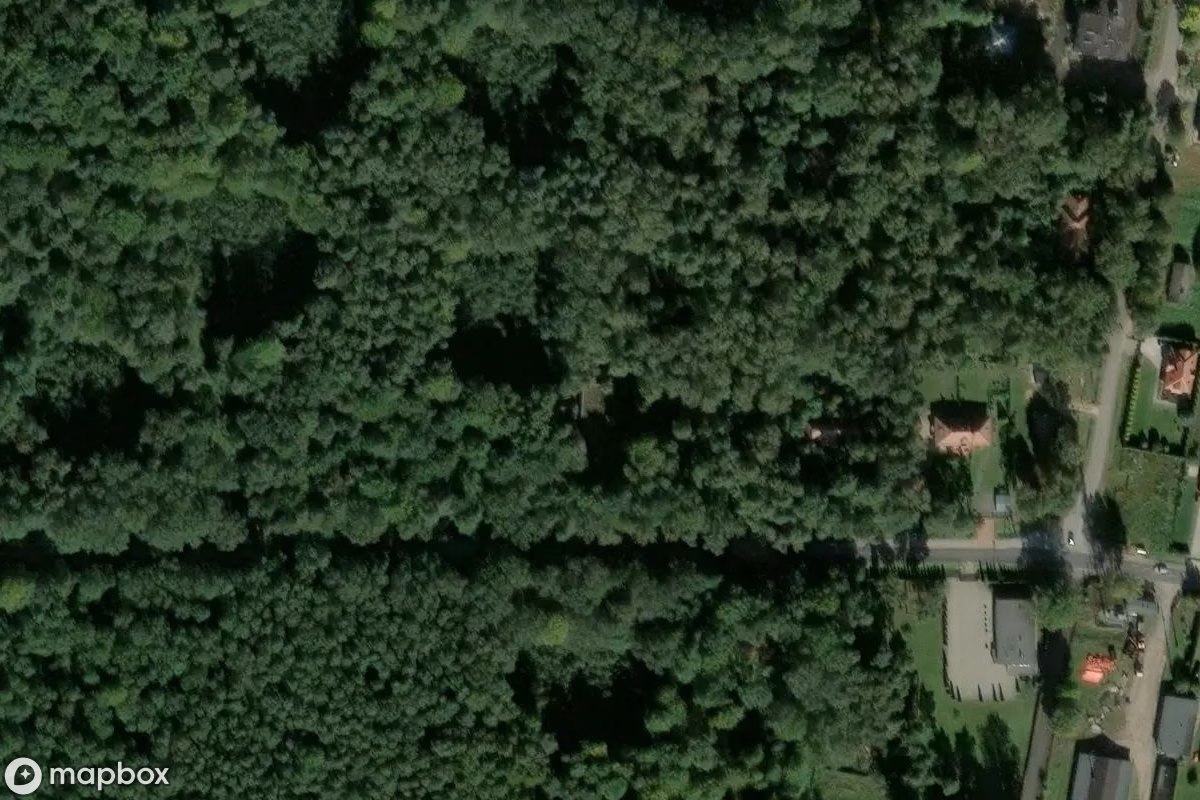 Satelitarny widok z lotu ptaka Verlassenes Gebäude, opuszczone  w Gałków Mały, Polska