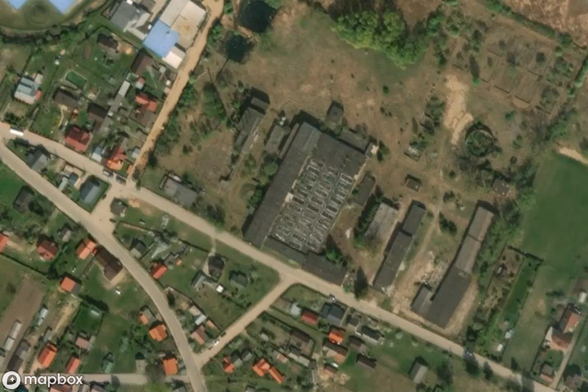 Vue aérienne satellite de Gerberei Grani, un Usine abandonné à Krynki, Pologne