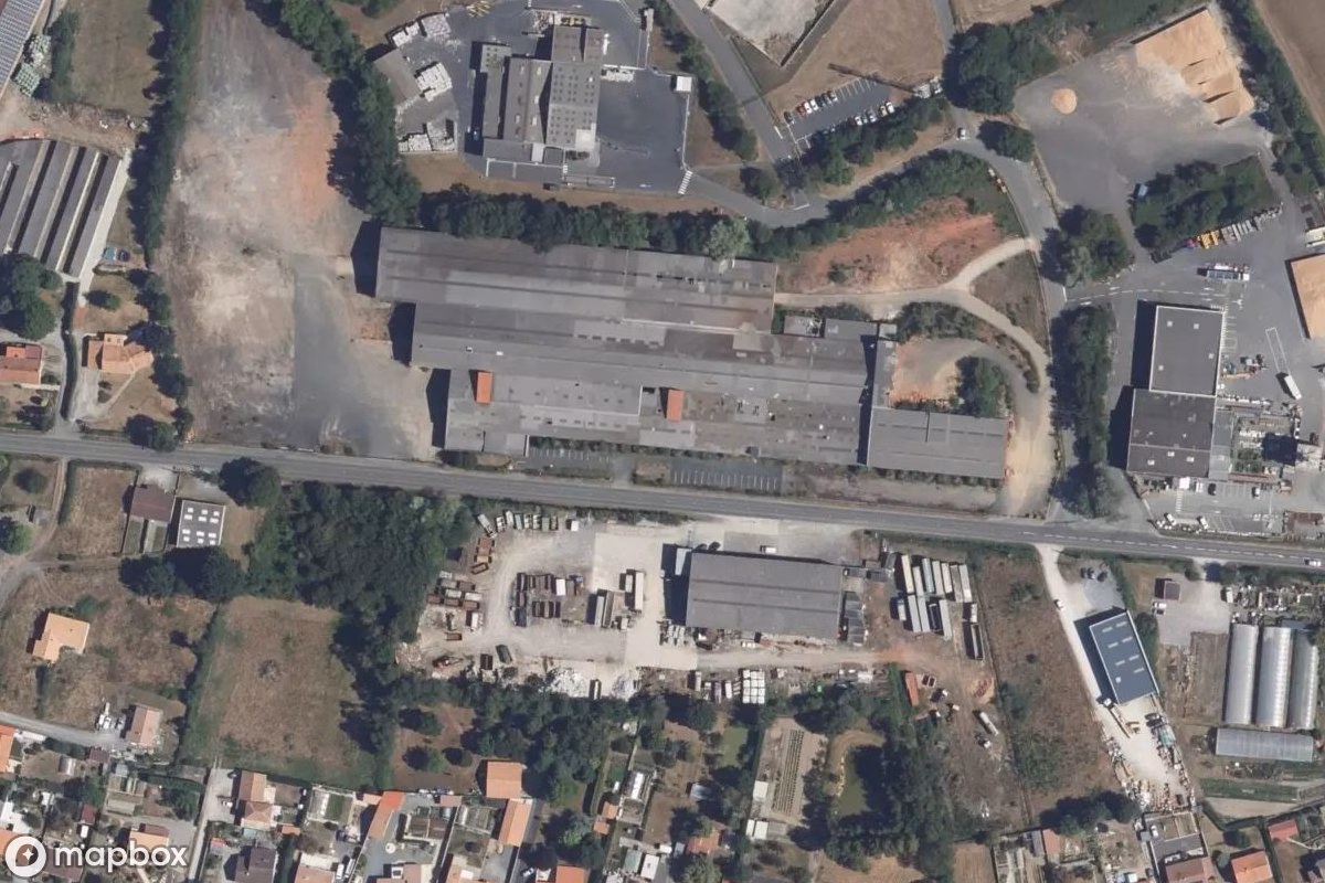 Aerial satellite view of La Briquette, an abandoned Factory in Orée d'Anjou, France
