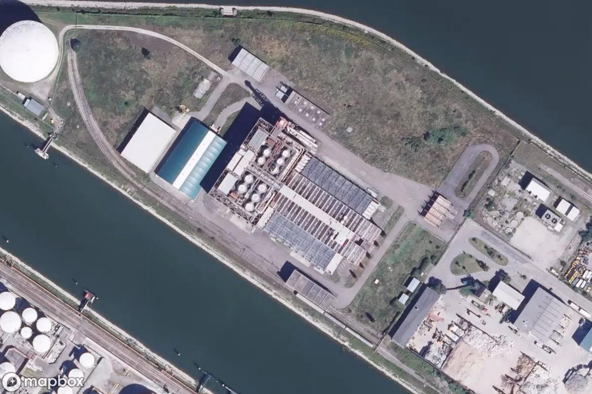 Satellittbilde fra luften av Müllverbrennungsanlage, et forlatt Kraftverk i Karlsruhe, Tyskland